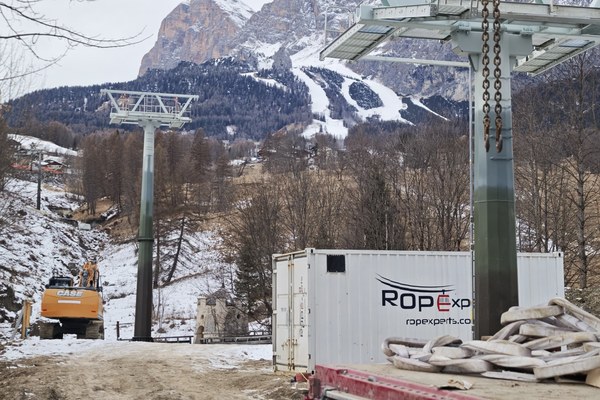 Olimpiadi Milano-Cortina 2026: le Alpi tra medaglie e cantieri, costi e sostenibilità