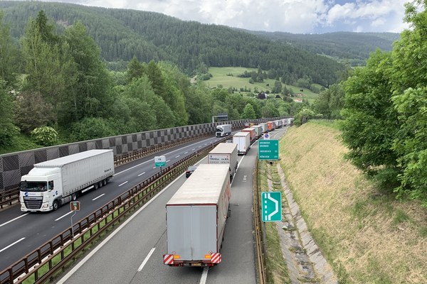 Brenner: CIPRA fordert wirksame Maßnahmen zur Verkehrsentlastung der Bevölkerung