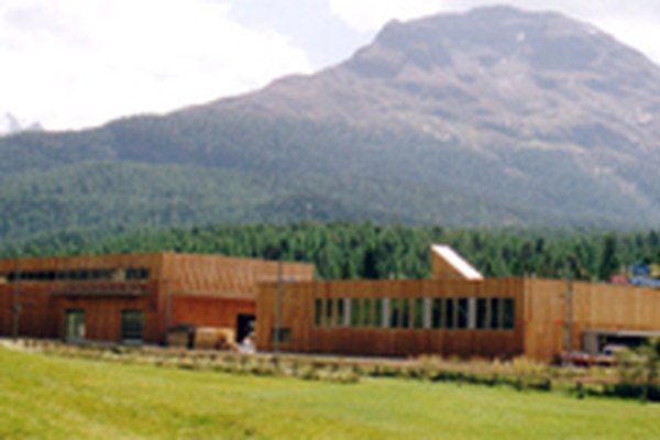 Niedrigstenergie-Gebäude klettert in die Höhe