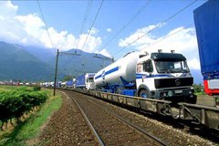 Lötschberg Basistunnel verfehlt Verlagerungsziel