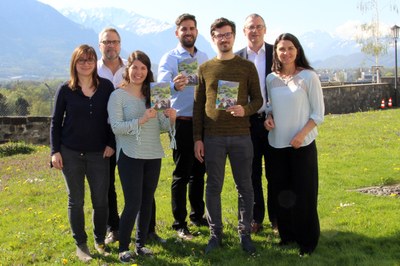 Penser plus loin, ensemble