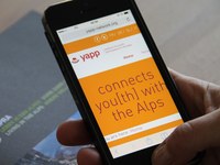 Une plate-forme en ligne renforce la participation des jeunes dans les Alpes