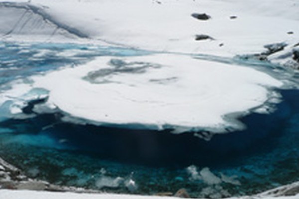 "Nos montagnes perdent leurs glaciers - Que faire?"