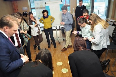 Ancrer la participation des jeunes dans les Alpes