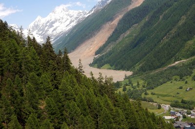 Quand les montagnes s’effondrent : vivre avec le risque
