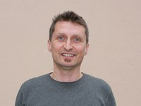 Punto di vista: Travolti dal traffico di transito