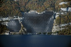 Solarne naprave v Švici: inovativne, a tudi škandalozne