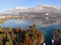 Annecy: Mednarodna prizadevanja na področju varovanja pitne vode