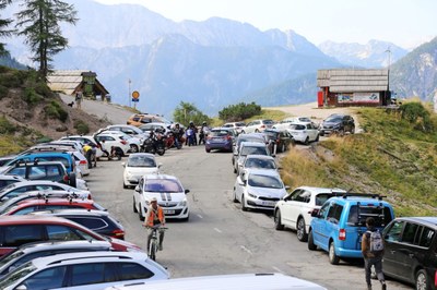 Doživljanje gorskih prelazov in dolin: priročnik za načrtovanje interpretacije dediščine