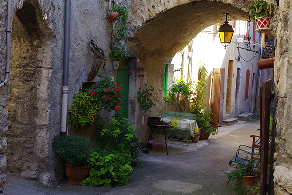 Nov začetek za demokratično odločanje: vzponi in padci