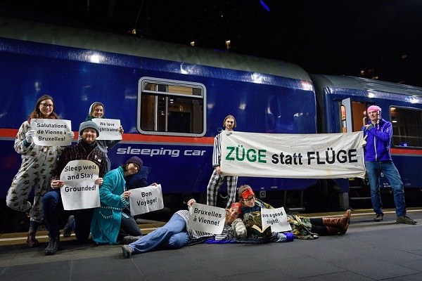 Več vlakov namesto krajših letov